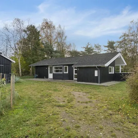 Angelika - 1-3km From The Sea By Interhome