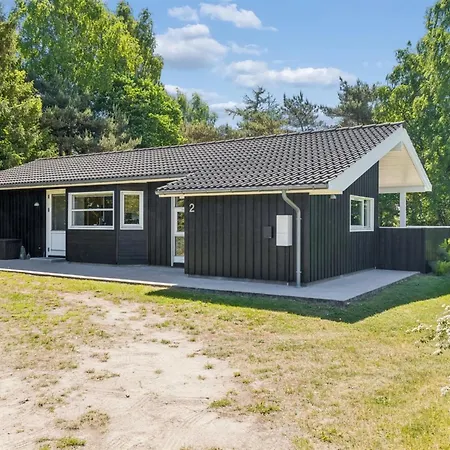 Angelika - 1-3km From The Sea By Interhome *